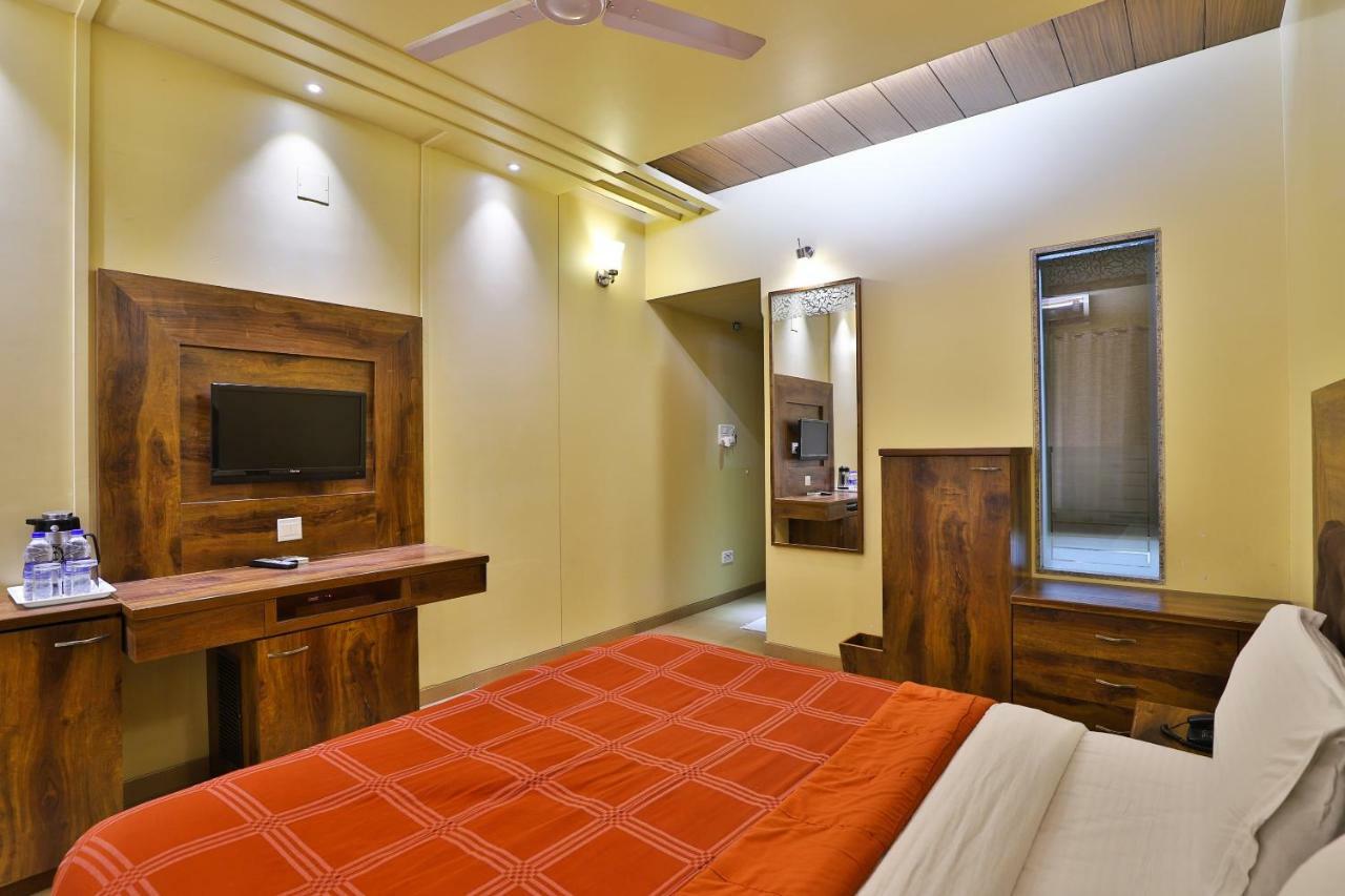 Palette - Hotel Ocean Inn Daman Kültér fotó