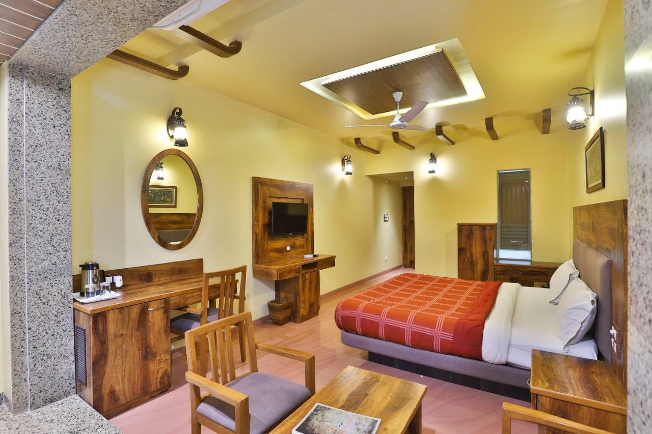Palette - Hotel Ocean Inn Daman Kültér fotó