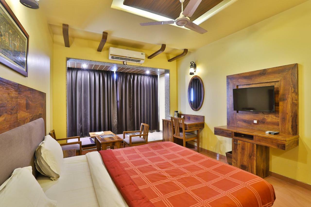 Palette - Hotel Ocean Inn Daman Kültér fotó