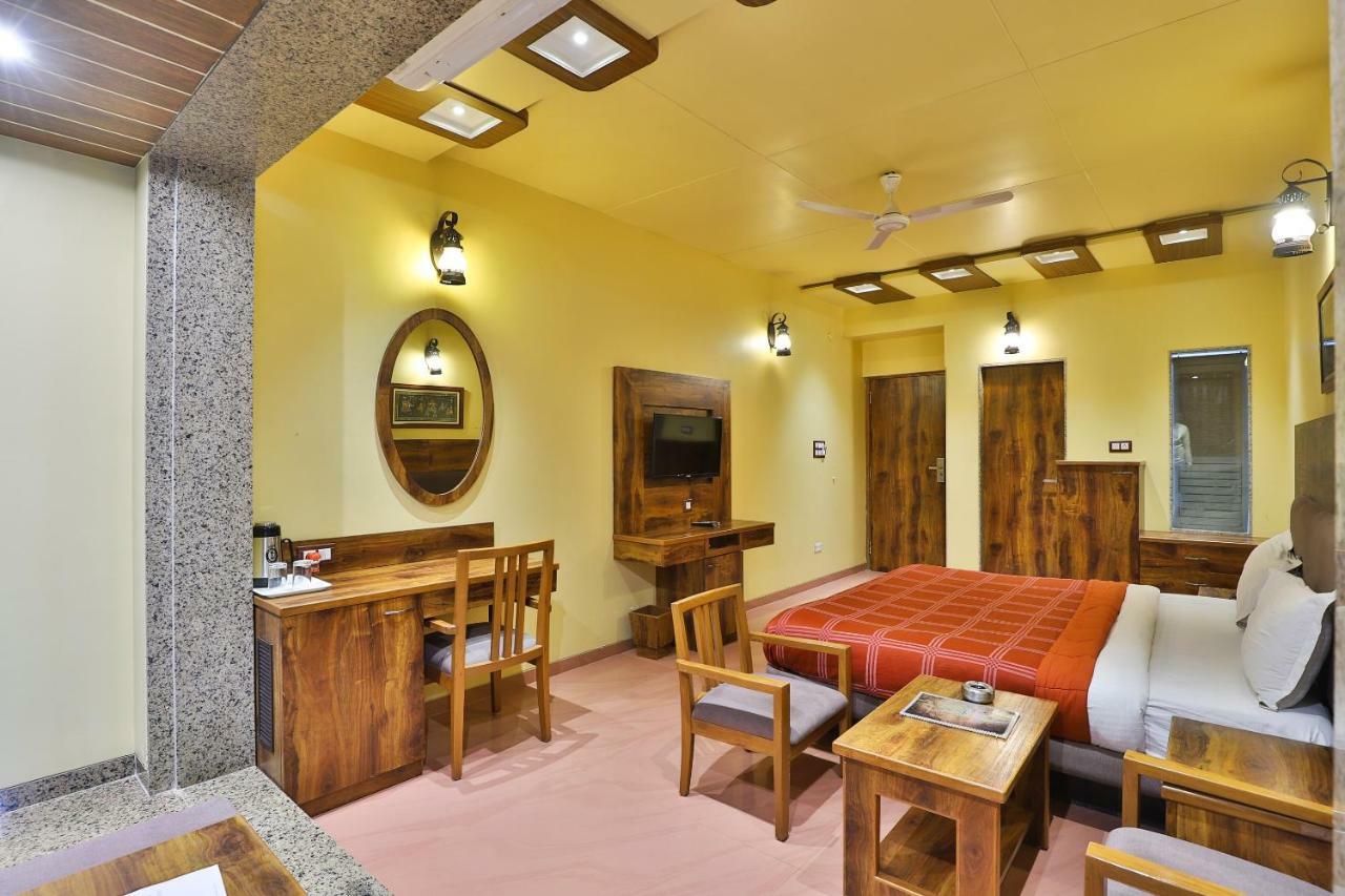 Palette - Hotel Ocean Inn Daman Kültér fotó